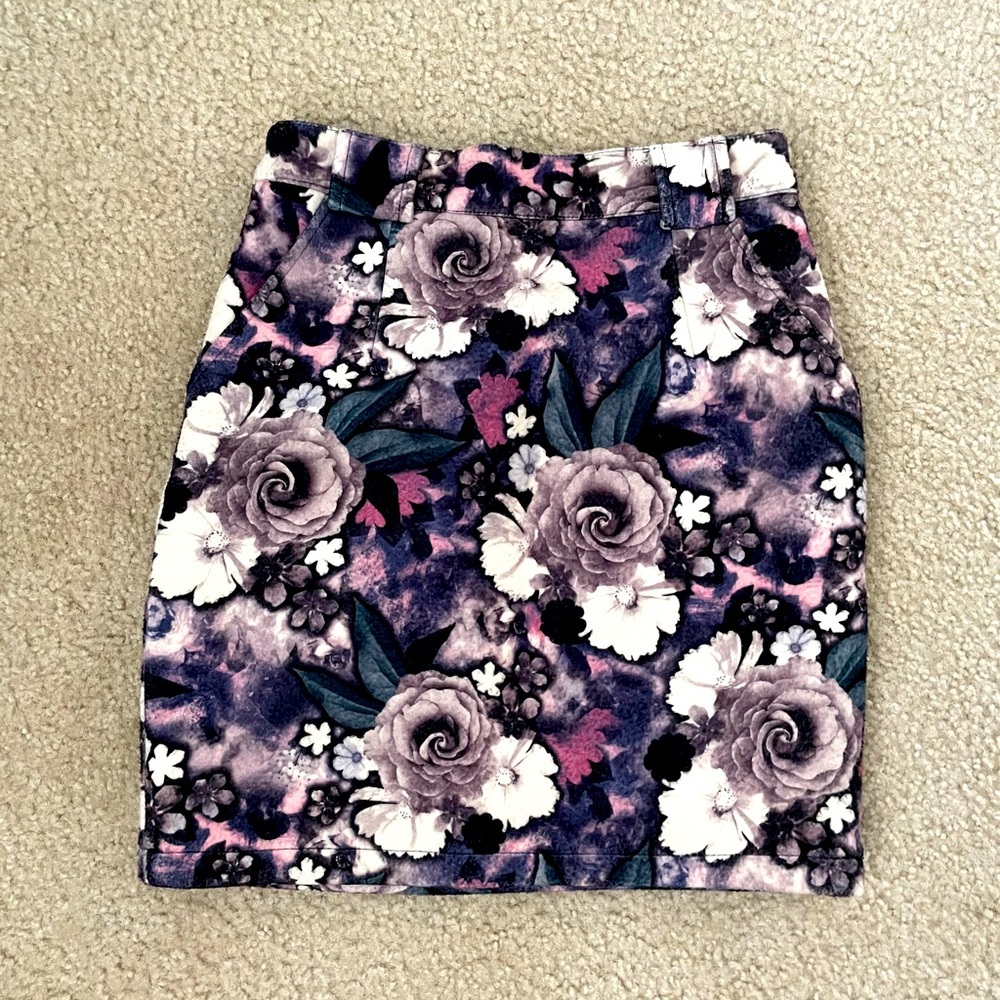 👗 Wool Blend Mini Skirt in Small